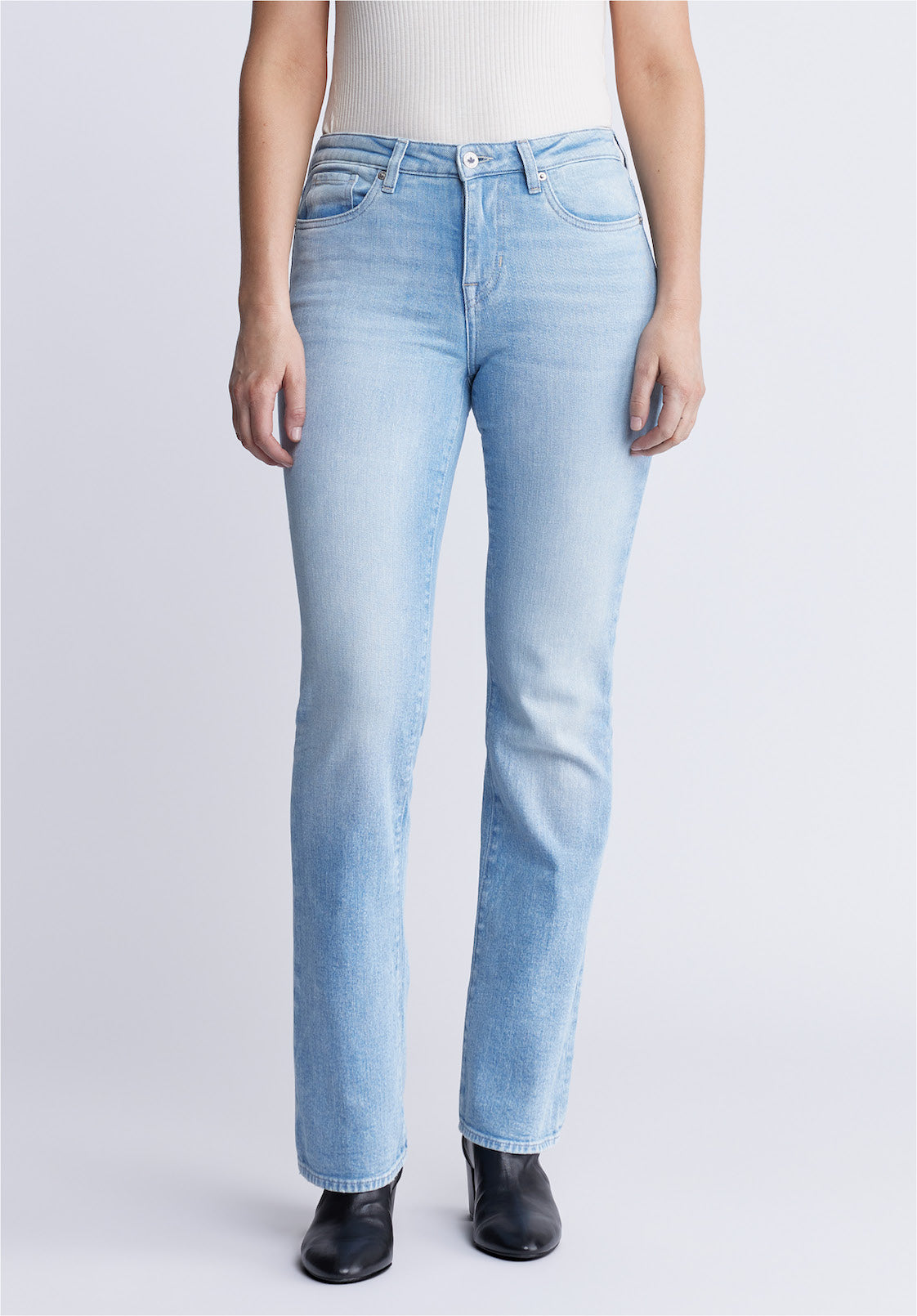   Essentials Women's Mid-Rise Slim-Fit Cropped
