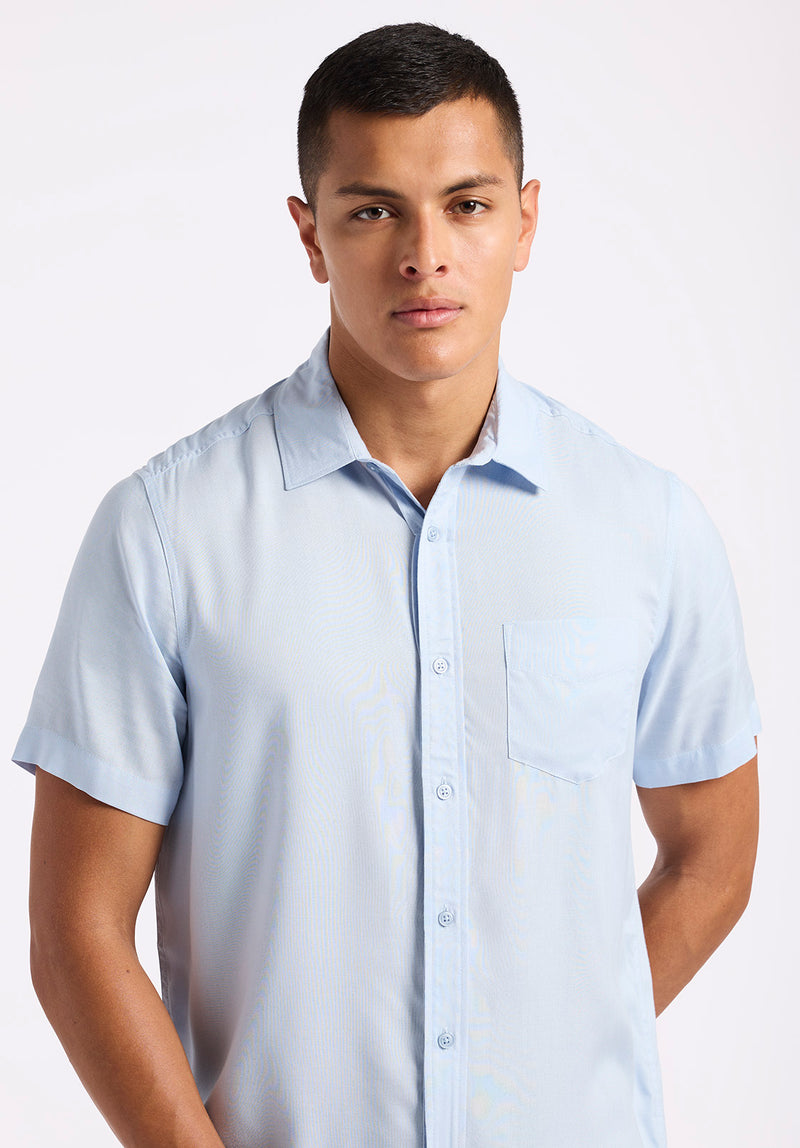 Sirilo Men's Fitted Short Sleeve Button-Up Shirt, Halogen Blue - BM24594