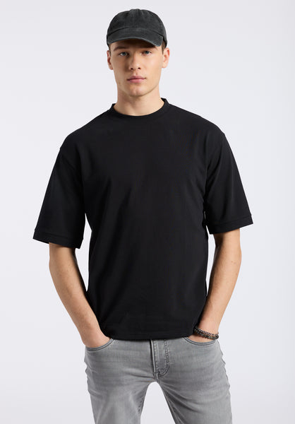 Kinsley Men's Piqué Crew Neck Relaxed T-Shirt, Black - BM24609