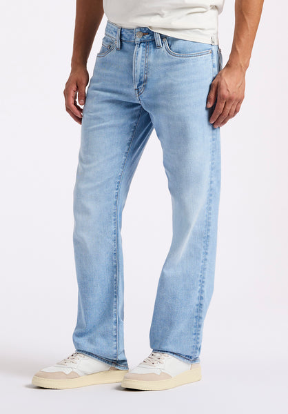 Relaxed Straight Driven Men's Jeans, Light Blue - BM26082