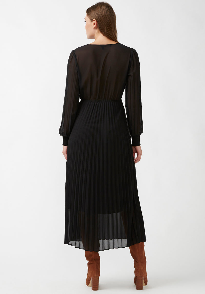 Amalfi Women's Long Sleeve V-neck Dress in Black – Buffalo Jeans - US
