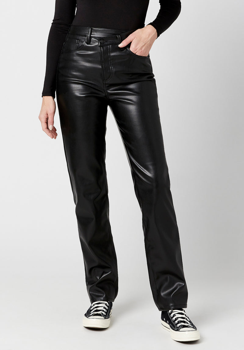 WR.UP® Faux Leather - Super High Waisted - Super Flare - Black
